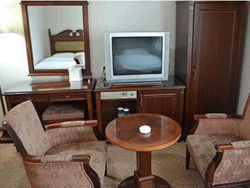 New Chonji Hotel Seoul