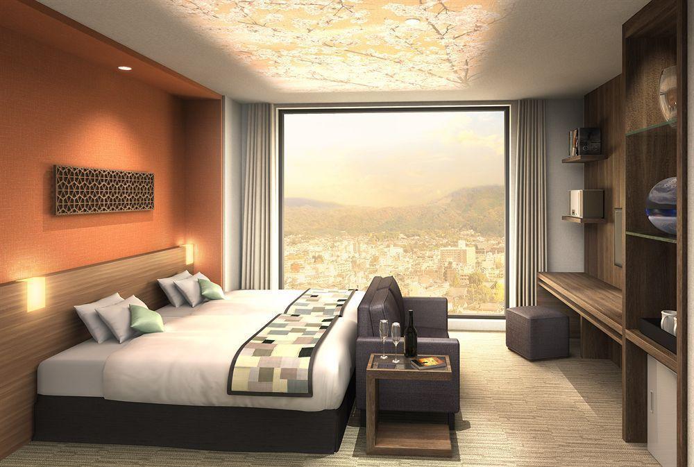 The Recenz Premium Gangnam Garosu-gil Hotel