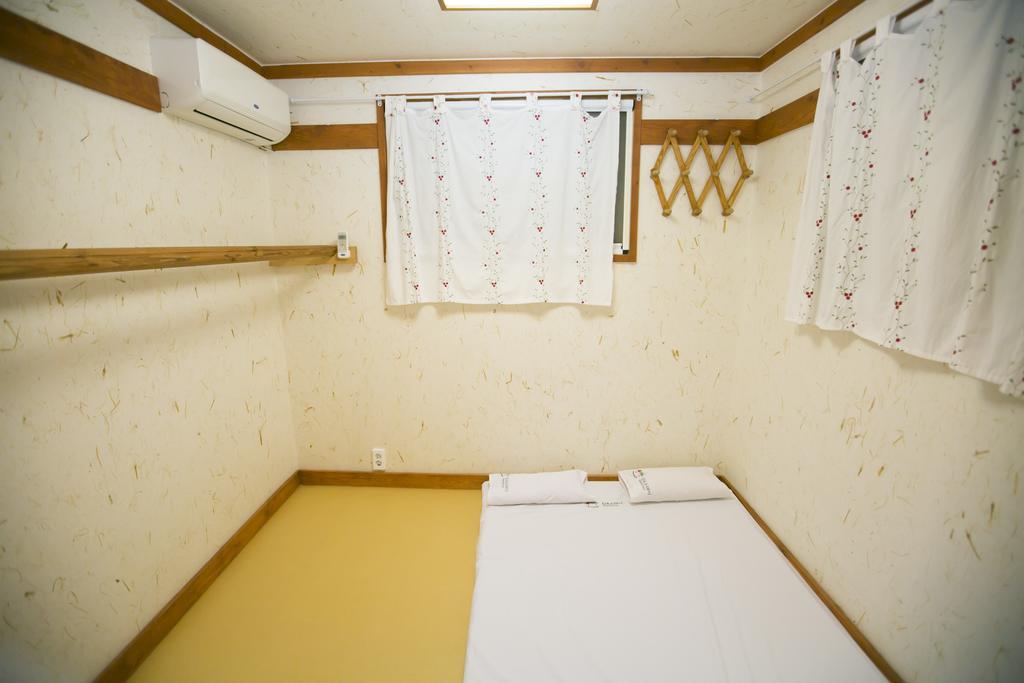 Guest house Bukchonmaru Hanok 2*