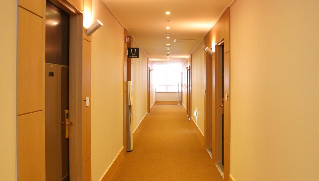 Hotel Skypark Myeongdong 3