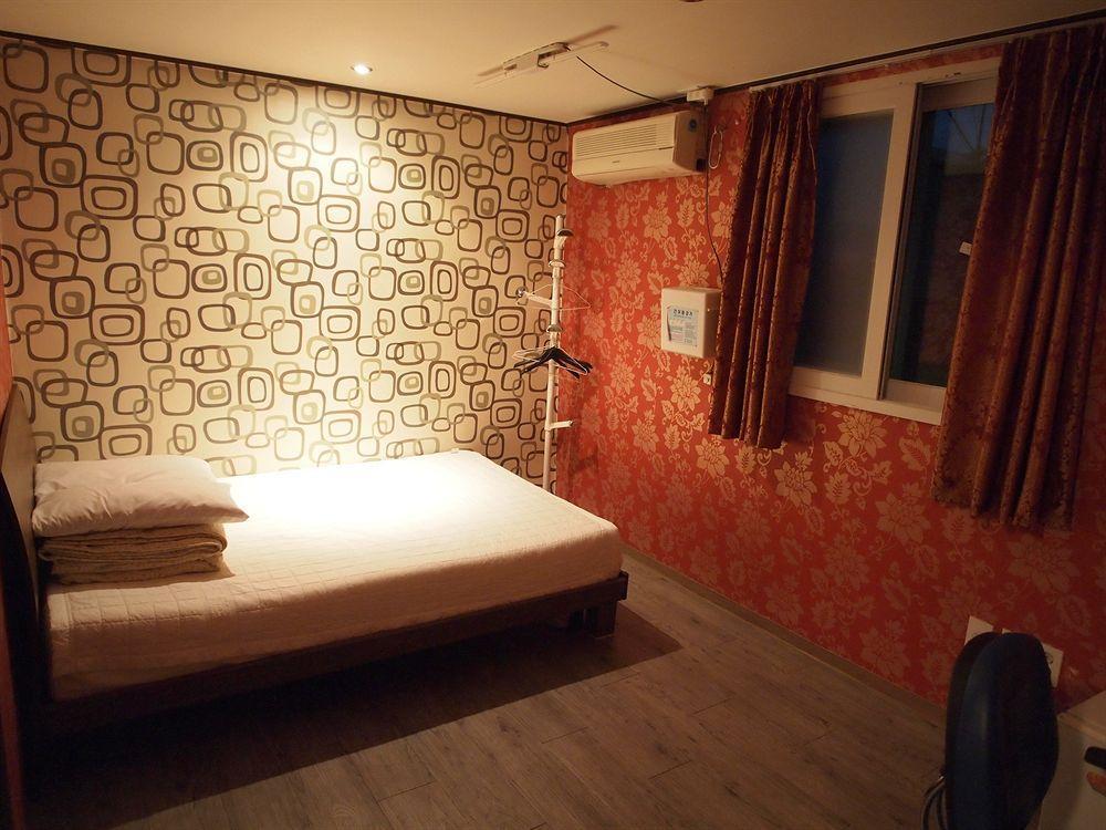 Shinchon Albergue Seul