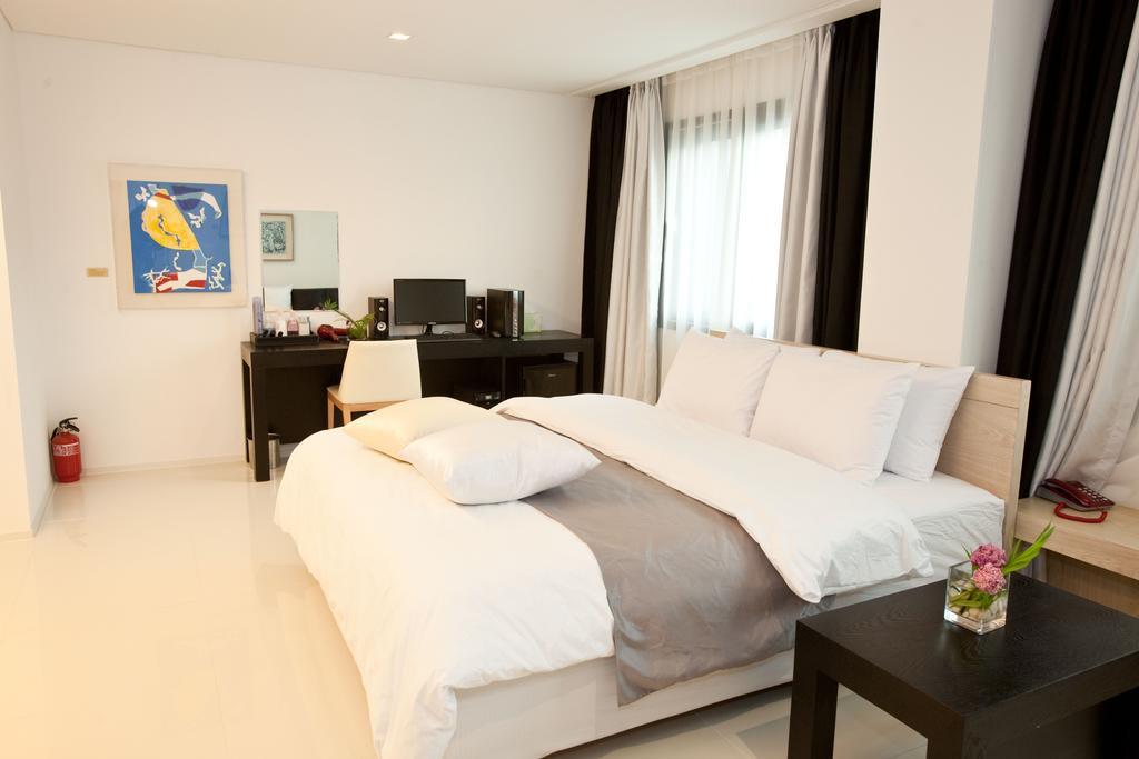 Yuwon Hotel