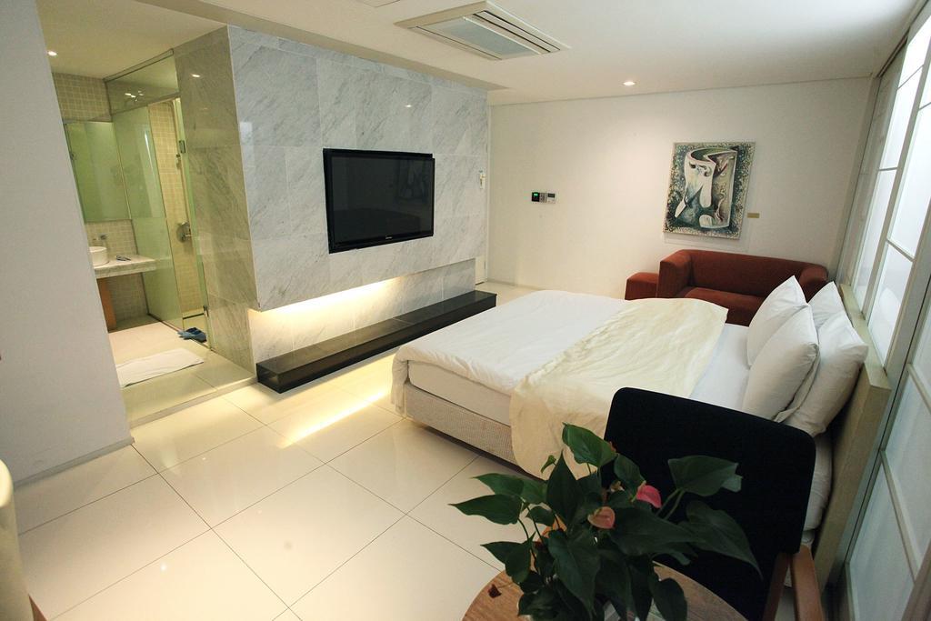 Hotel Yuwon *