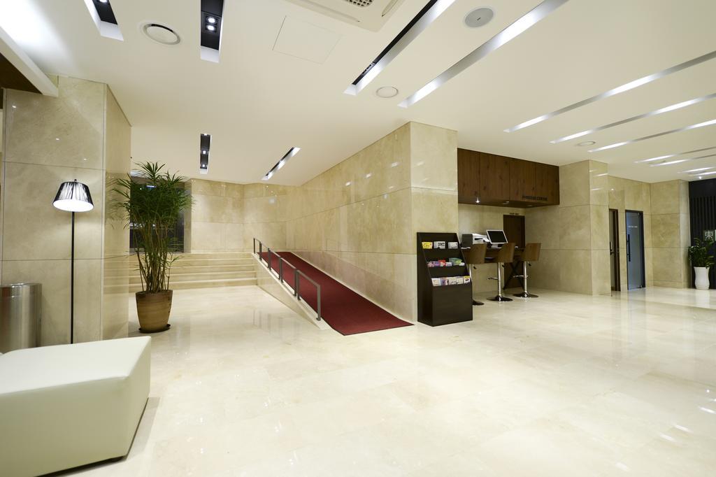 New Oriental Myeongdong Hotel 3*