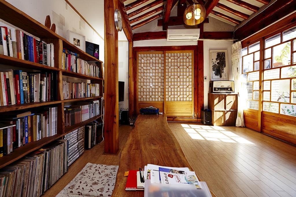 Vine Hanok Guest house Seoul