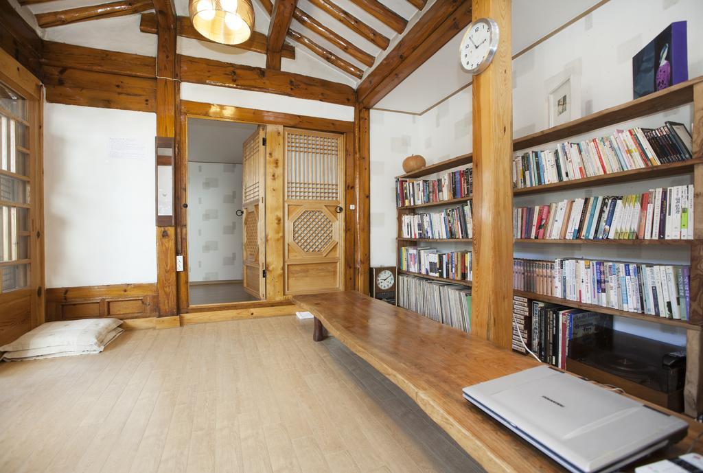 Vine Hanok 2*