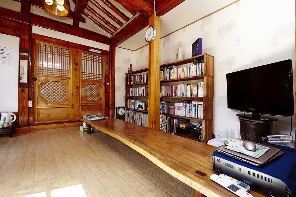 Vine Hanok