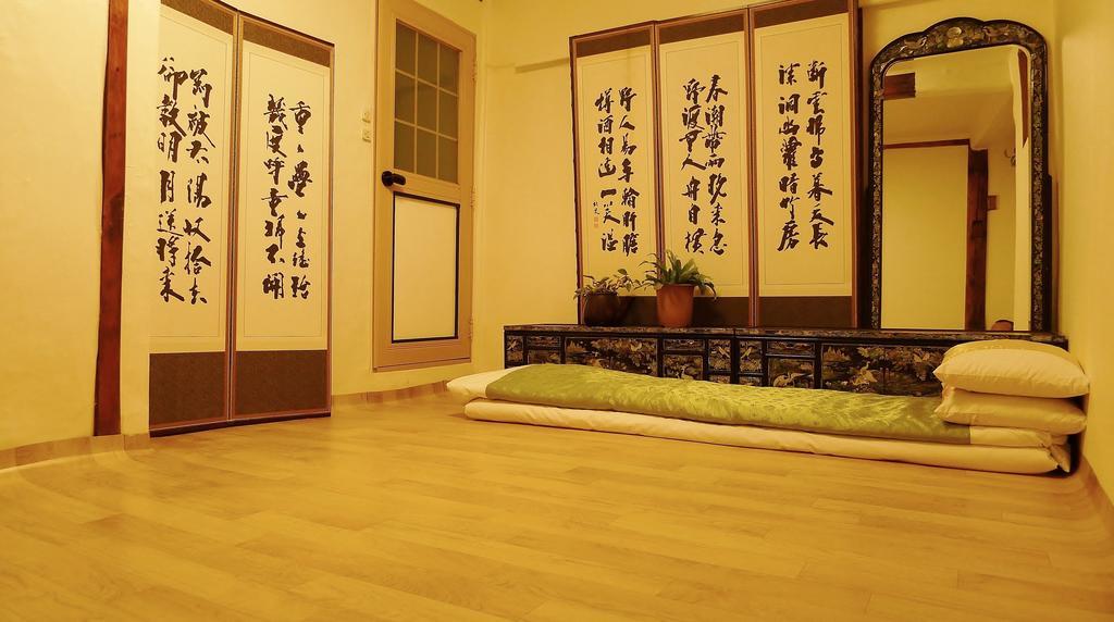 Hanok 202 Guest house Seoul
