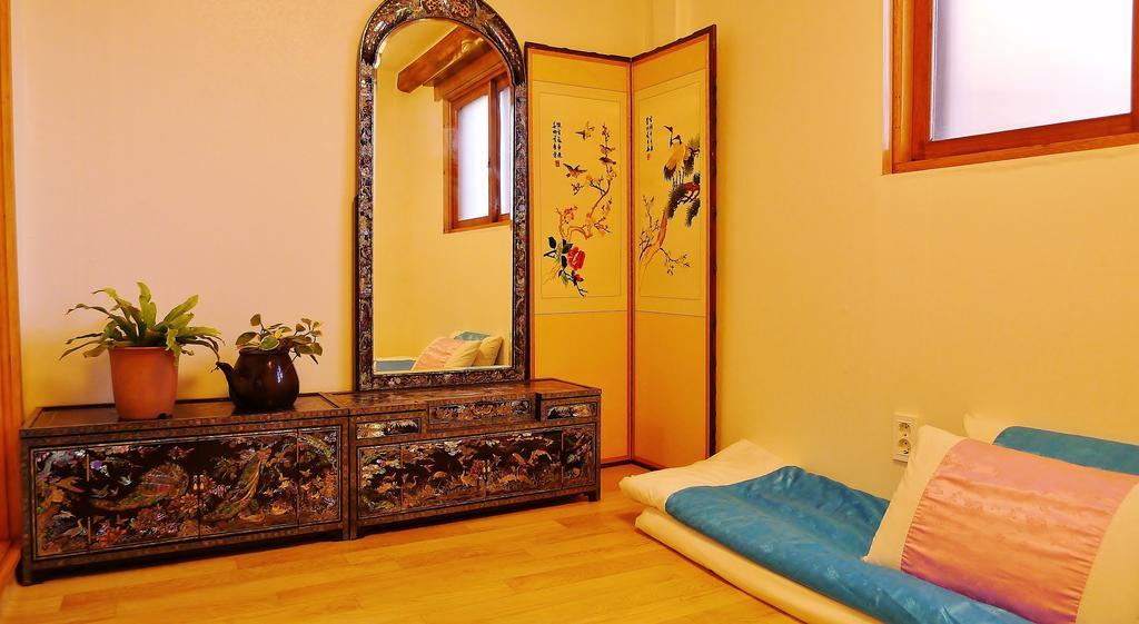 Hanok 202 Guest house 2*