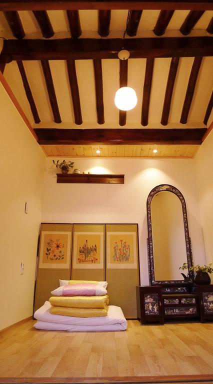 Guest house Hanok 202 Seoul