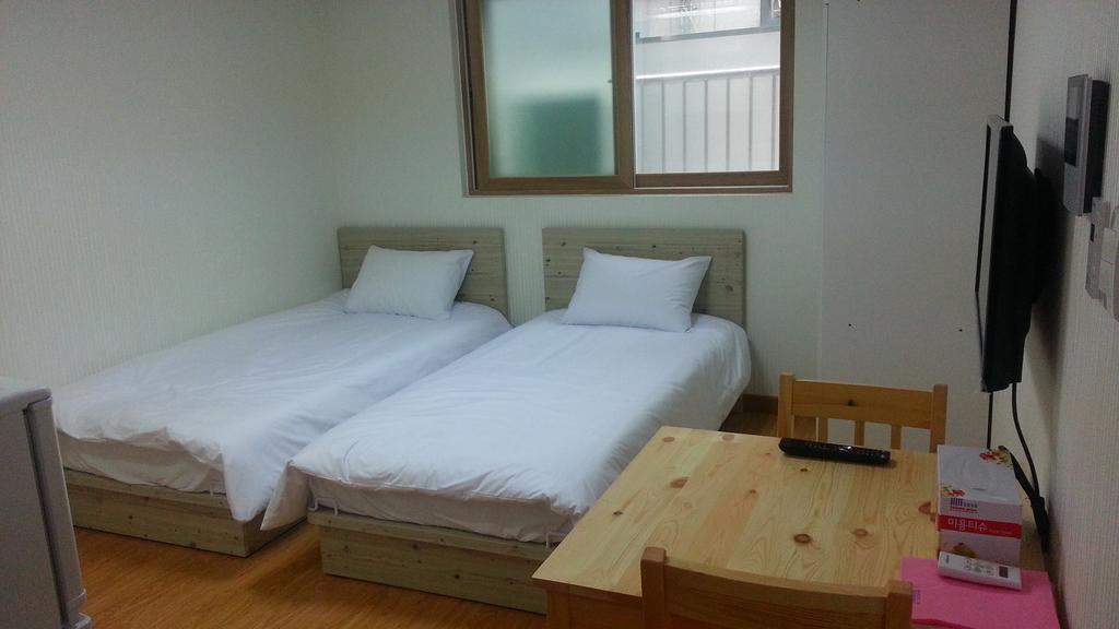 Stay Hongdae & Sinchon Aparthotel