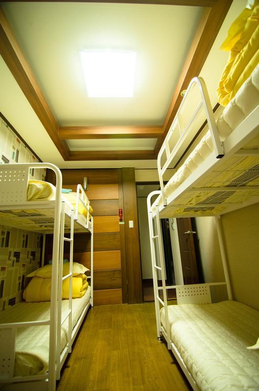 Hong Dongdaemun Hostel
