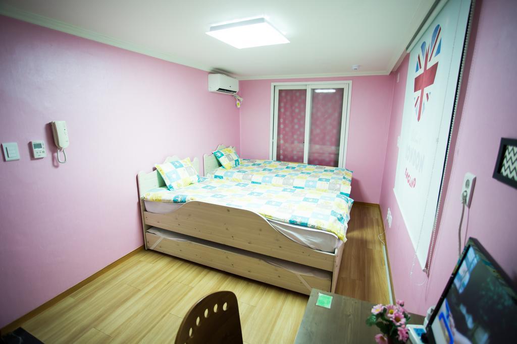 Apple Guest house 2*