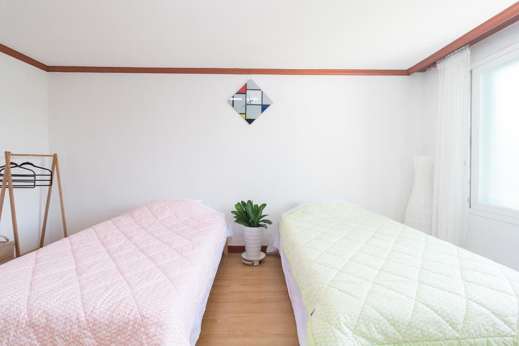 White Rabbit Guest house 2*