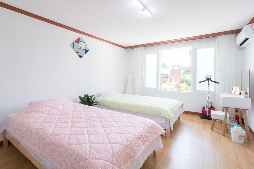 White Rabbit Guest house 2*
