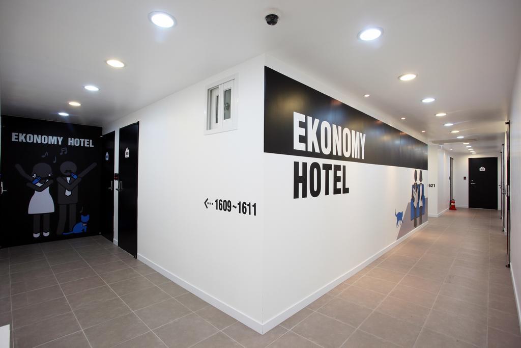 Ekonomy Myeongdong * Seoul