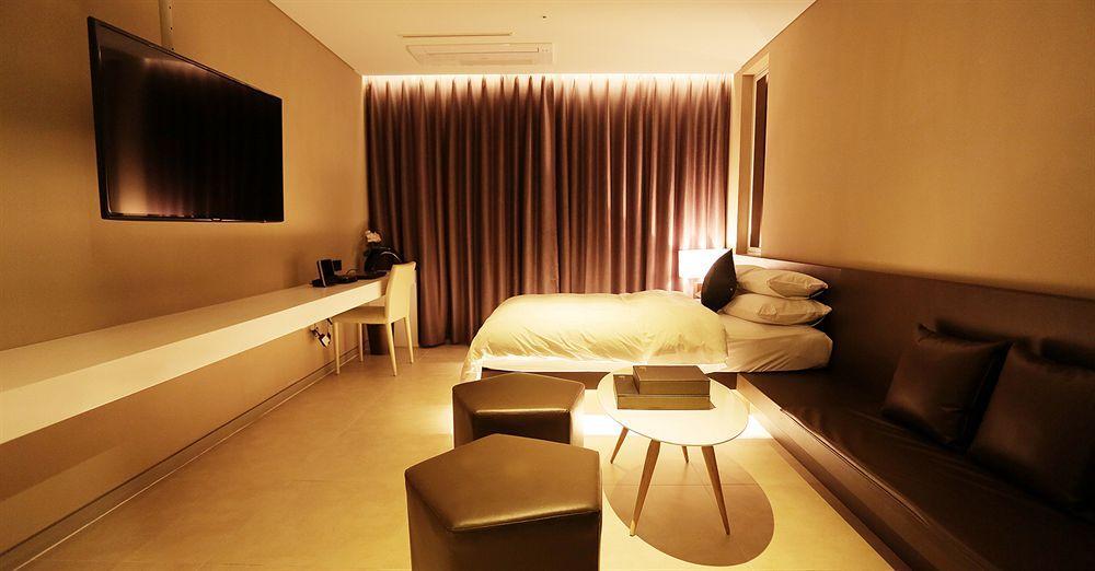 The Designers Hongdae Hotel