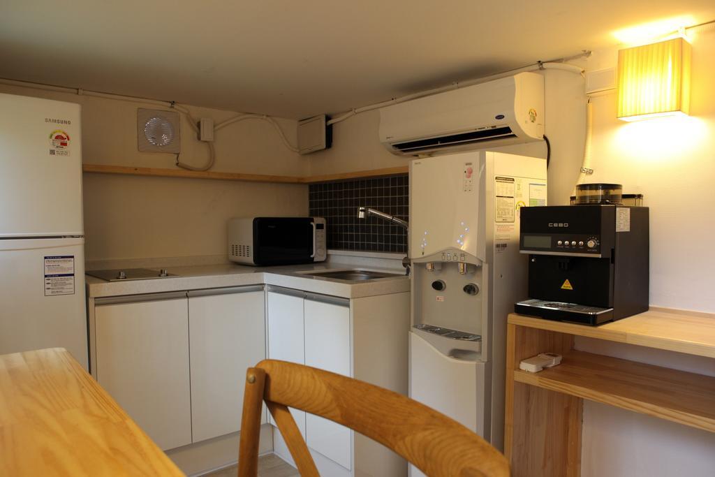 Guest house 24 Station Premier Seoul