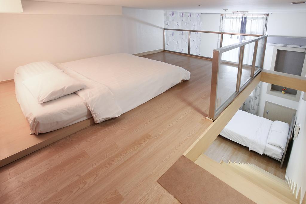 Apartment Gangnam Coop