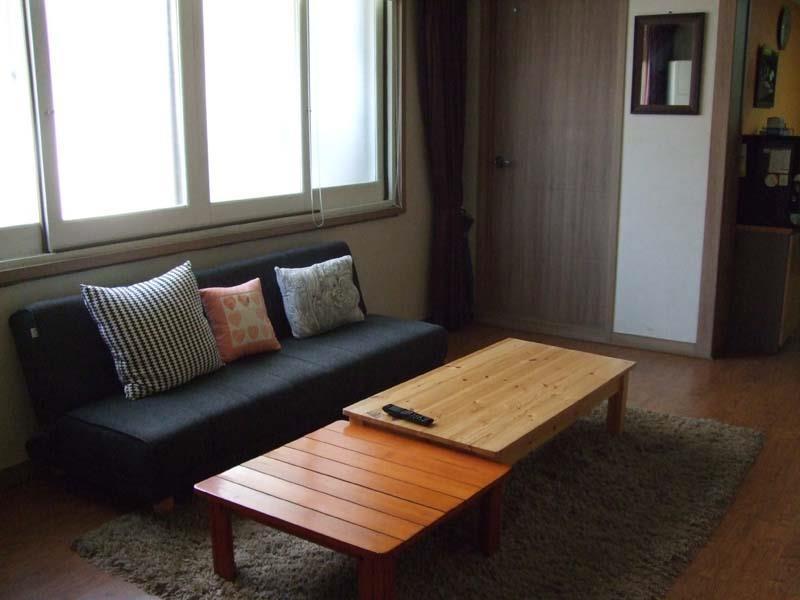Hostel Birdsnest Hongdae Foreigner Only *