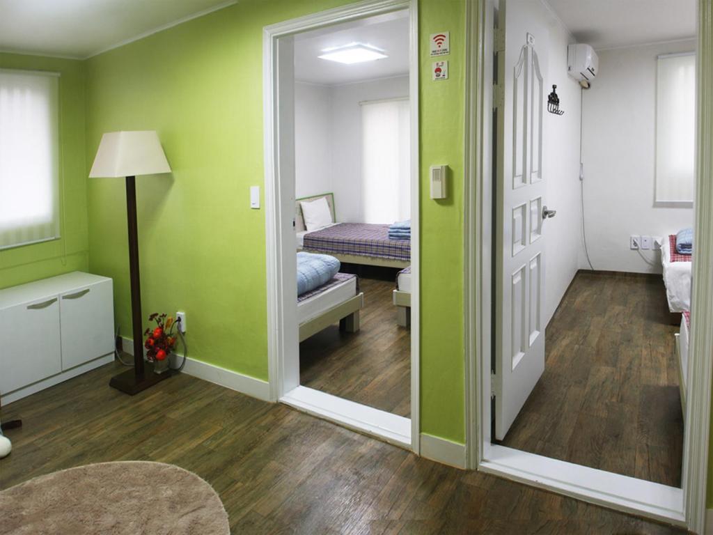 Apartment Family & Friends House