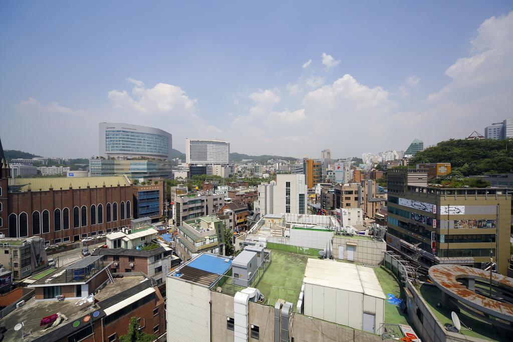 Hostel 24 Sinchon Avenue *