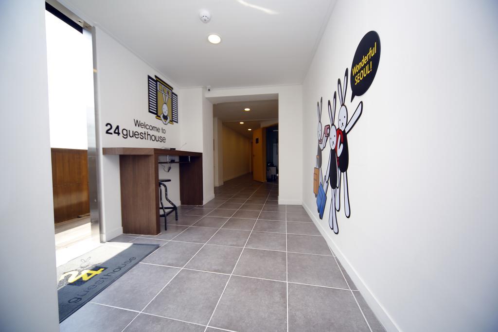 Hostel 24 Sinchon Avenue Seoul
