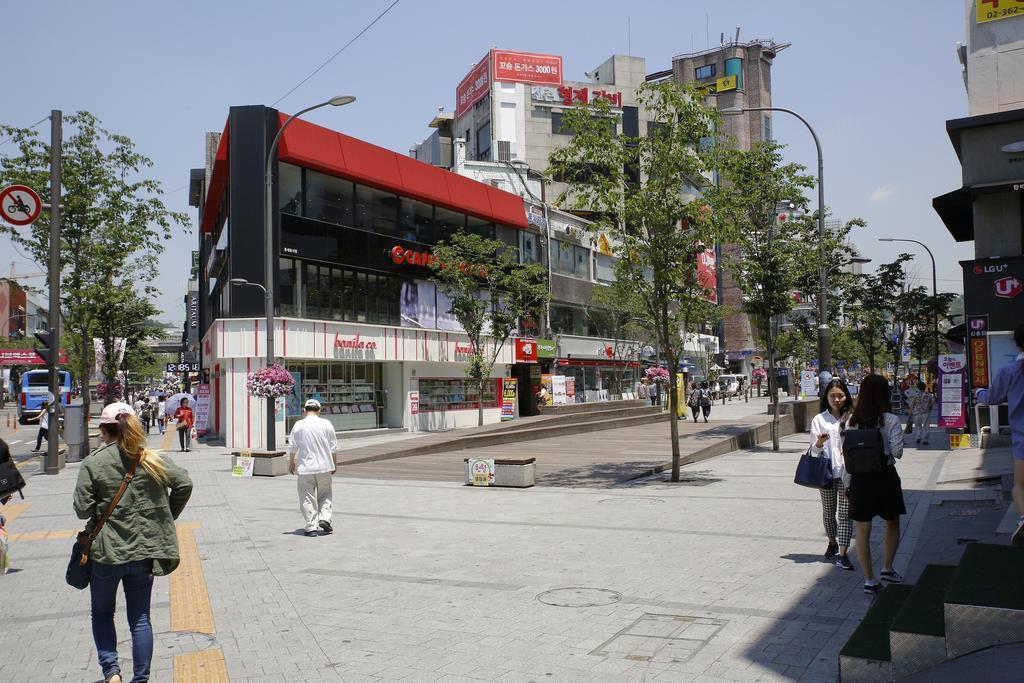 Hostel 24 Sinchon Avenue