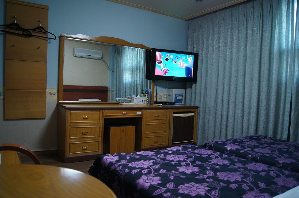Hotel Gogoong 2*