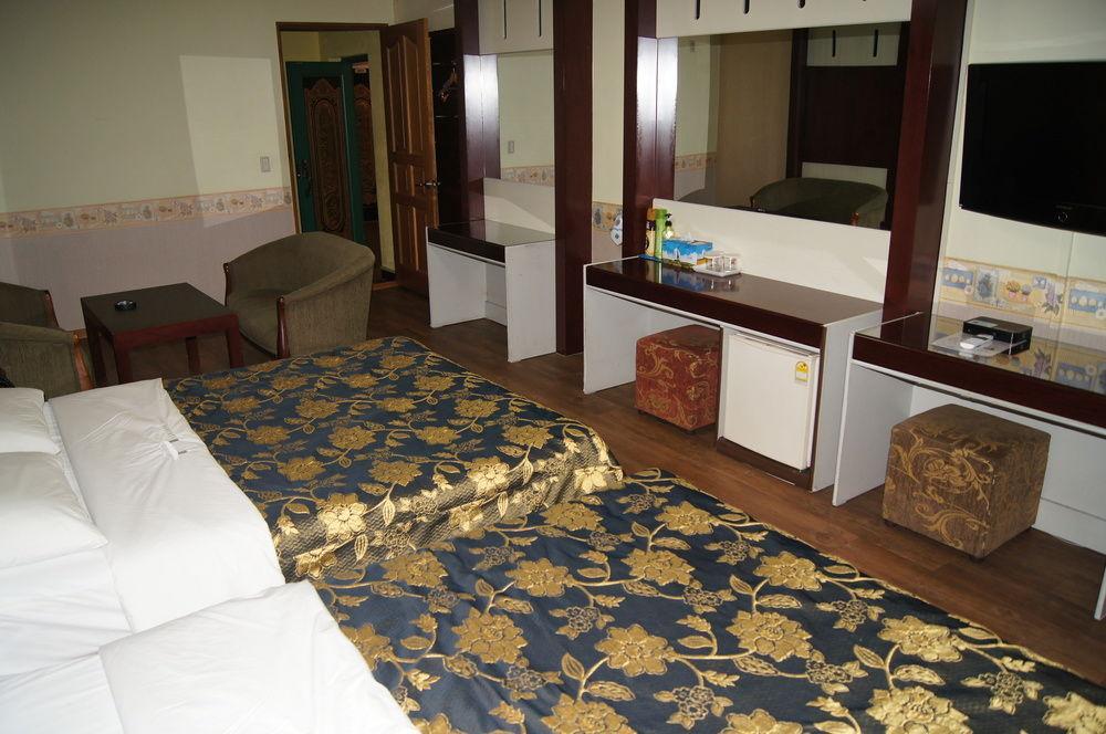 Hotel Gogoong 2*
