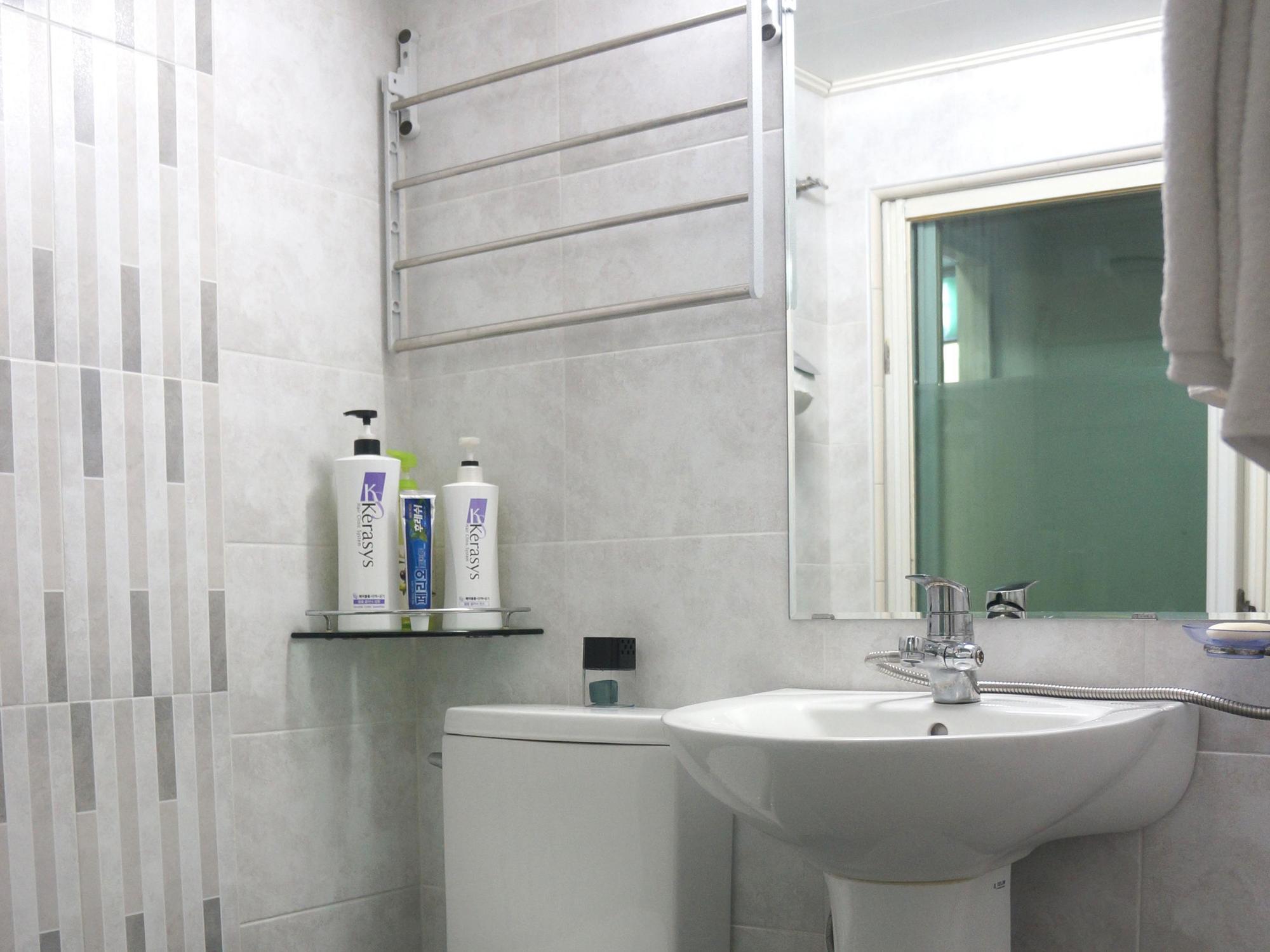 Guest house Fully Mini 2*