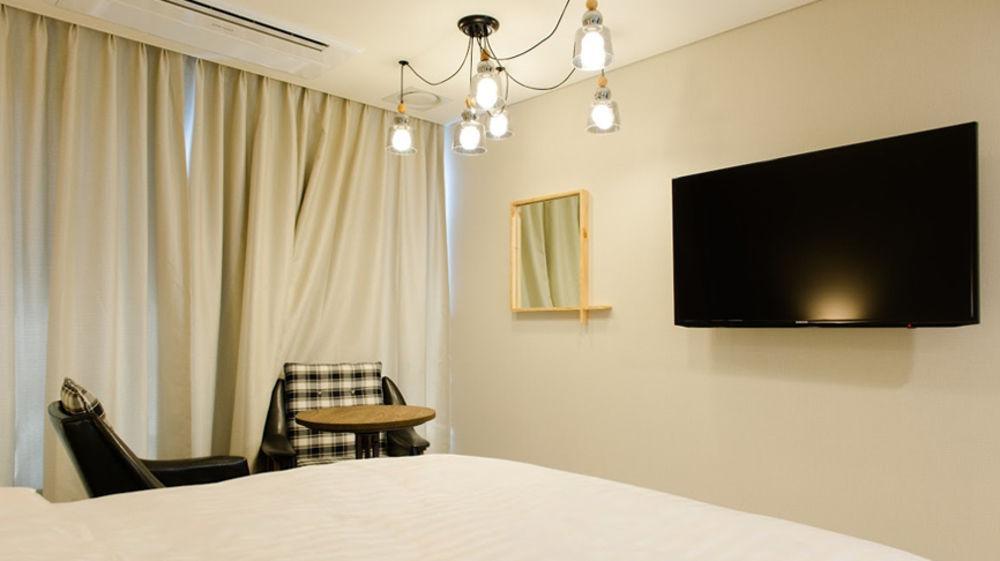 Hotel Khan 3*