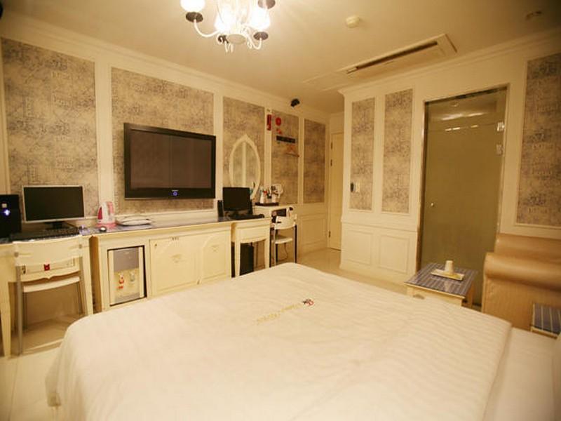 Motel Time Seoul