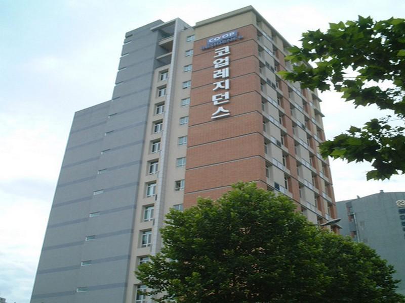 Gangnam Coop Apartment *