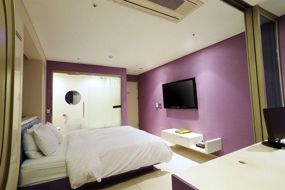 Yeongdeungpo Lifestyle F Hotel