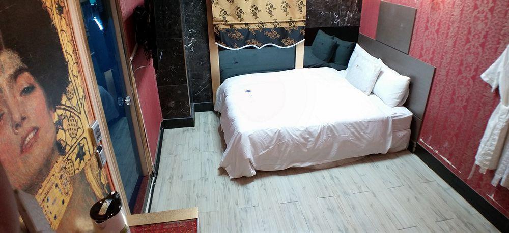 Benhur Jongno Motel