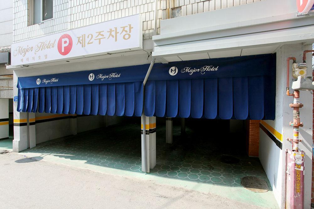 Major * Seoul