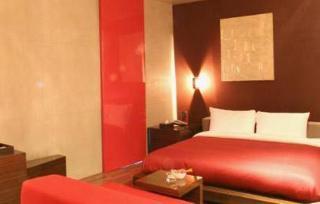 Tria Business & Boutique Hotel