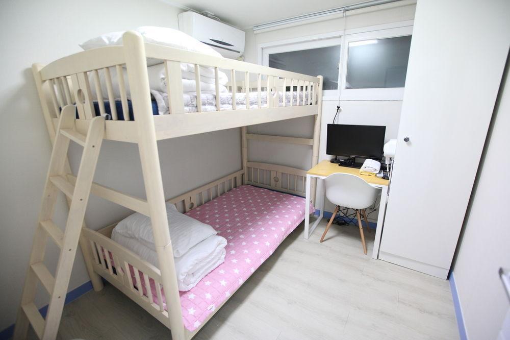 24 Guesthouse Hongdae Guest house