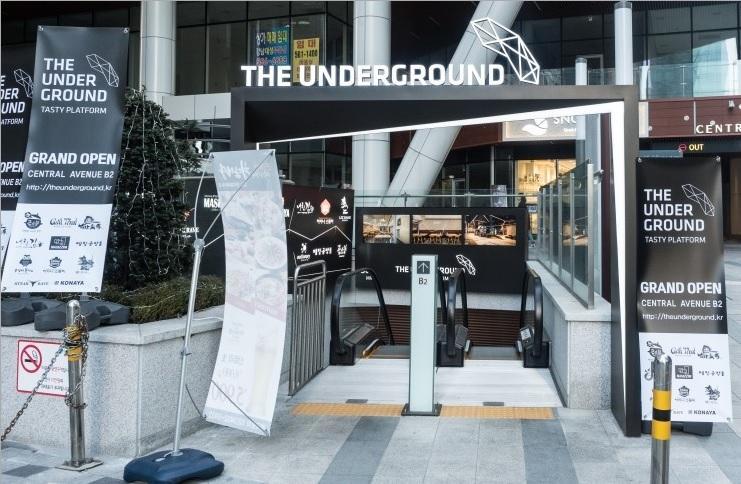 Gangnam Station Central Apartment *