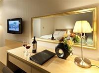 Hotel Seven Street
