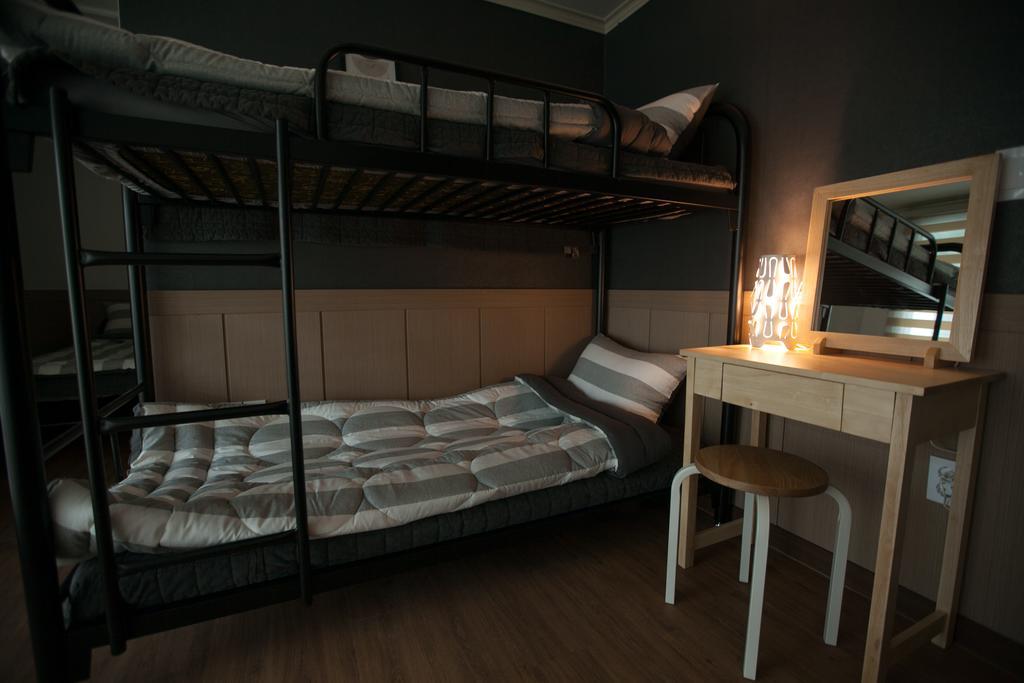 Twins Guesthouse 2* Seul