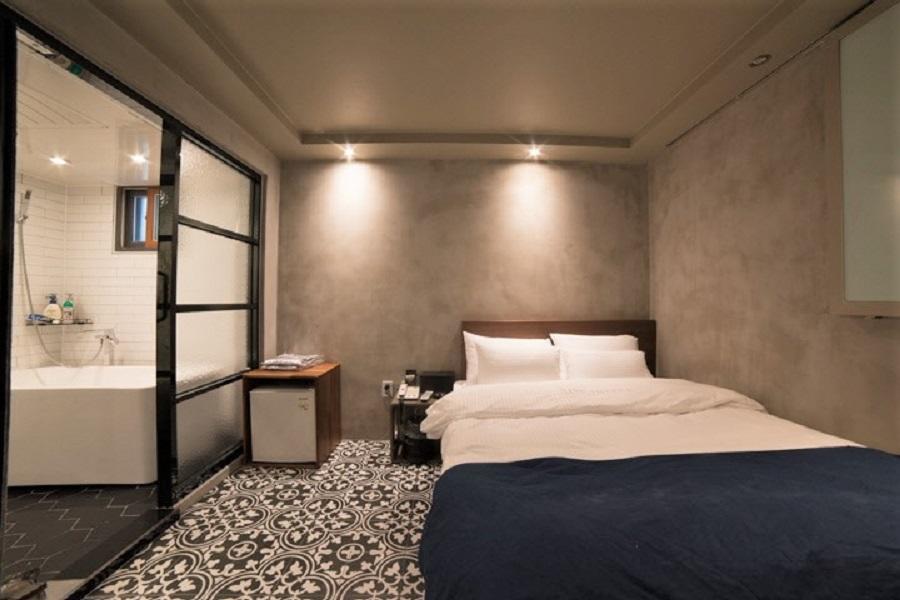 Motel Mw 2*