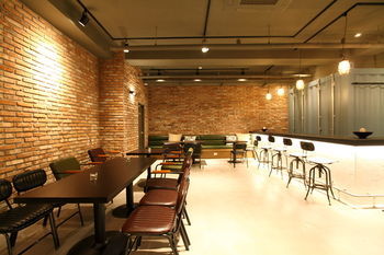 Bricks 3* Seoul