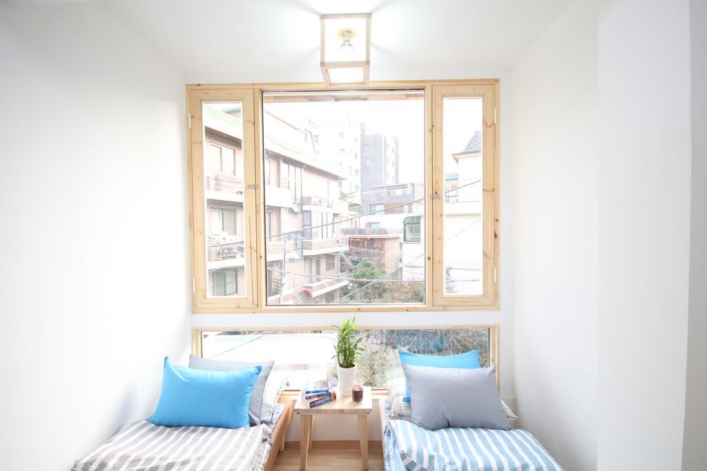 Time Traveler Relax Hongdae Guest house