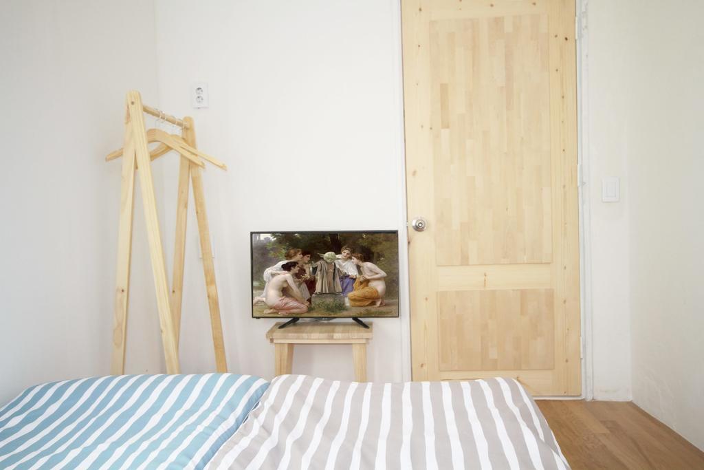 Time Traveler Relax Hongdae Guest house 2*