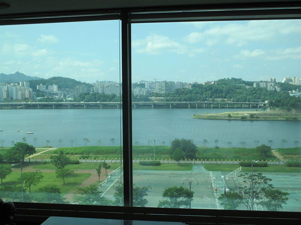 Hotel River View House Seoul