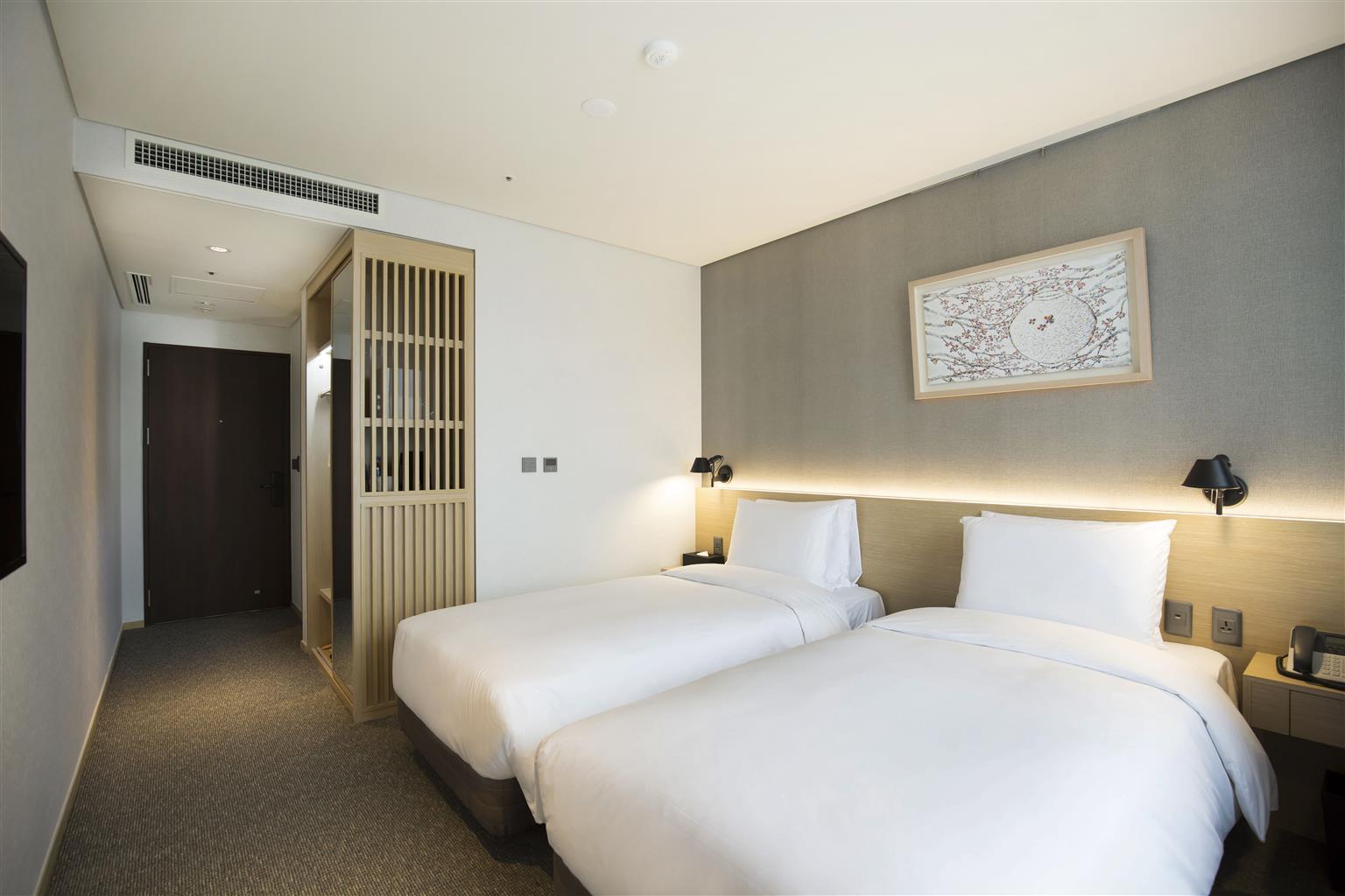 Arirang Hill Dongdaemun Hotel 4*