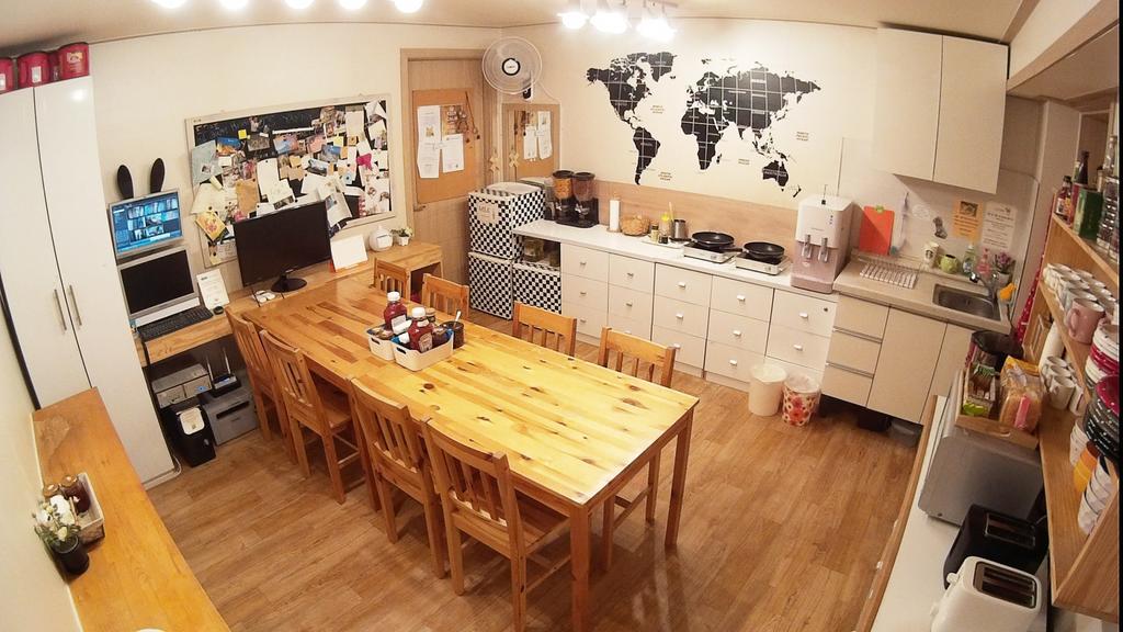 24 Edae Guest house 2*