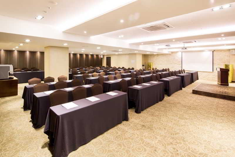 Hotel Golden 4*